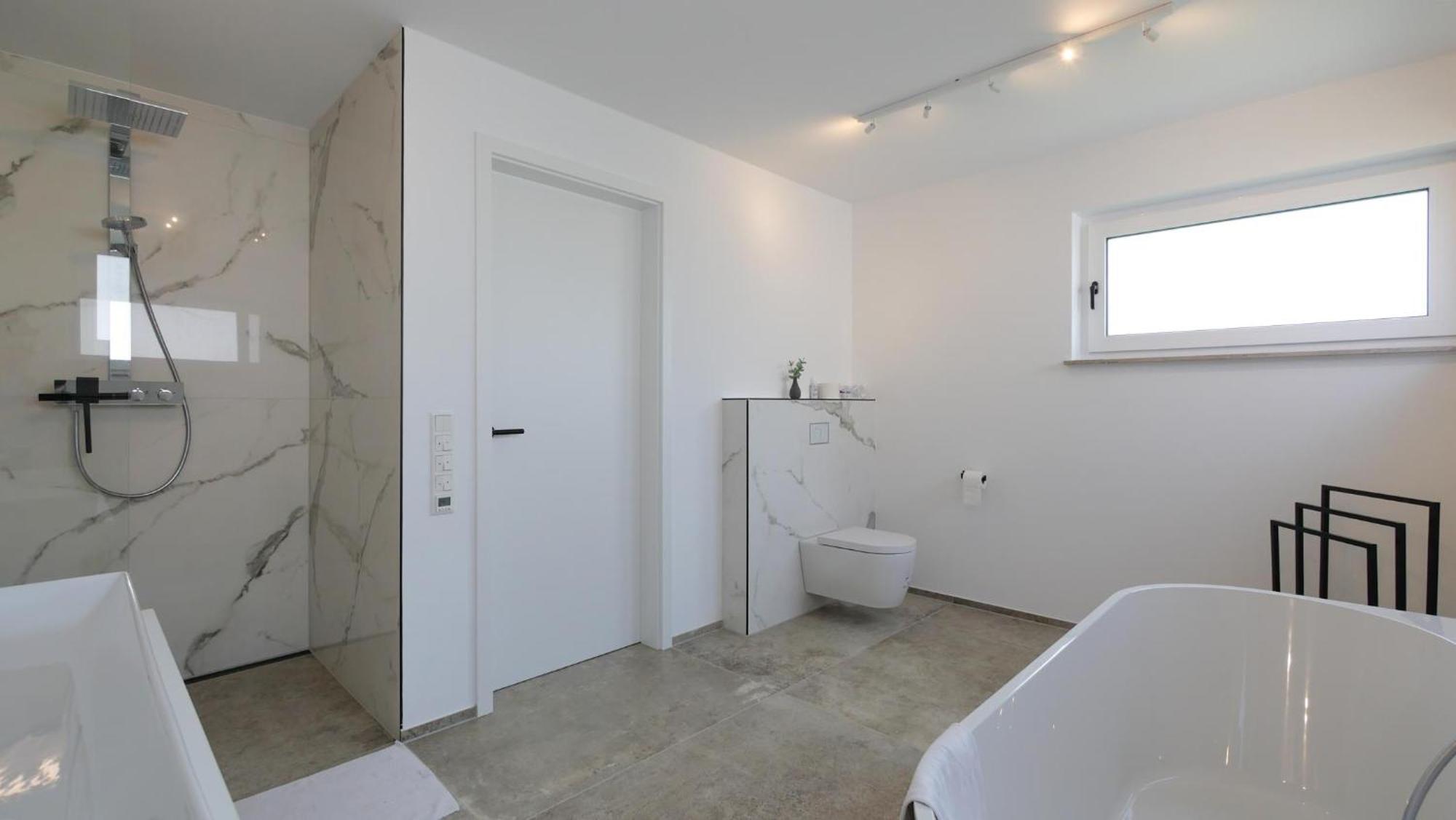 Eleganter Neubau-Luxus In Paderborn & Stilvoller Rueckzugsort Fuer Bis Zu 9 Gaeste Exterior photo